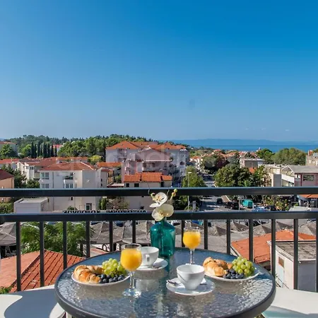 Apartment Jose Makarska